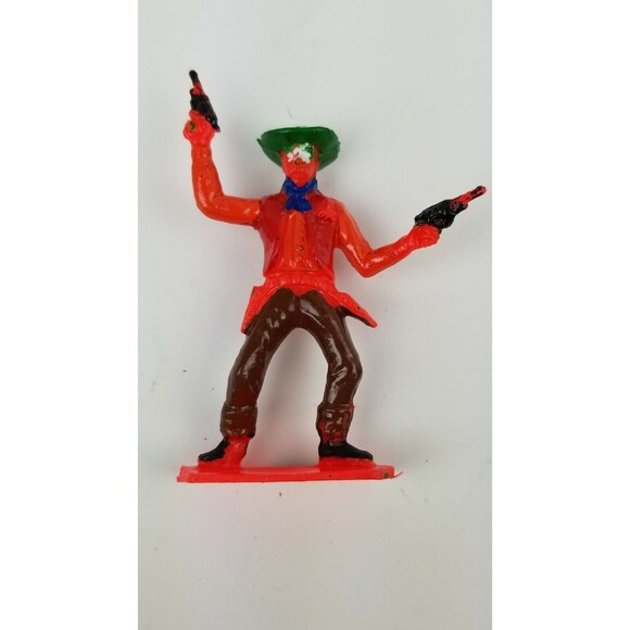 2 5/8" Tim Mee Plastic Cowboy Vintage Wild West Toy Figures Red w Green Hat - Picture 5 of 8